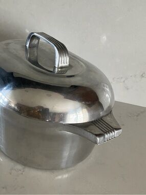 Vintage Wagner Ware Sidney 4.5 Quart Magnalite Cast Aluminum Roaster